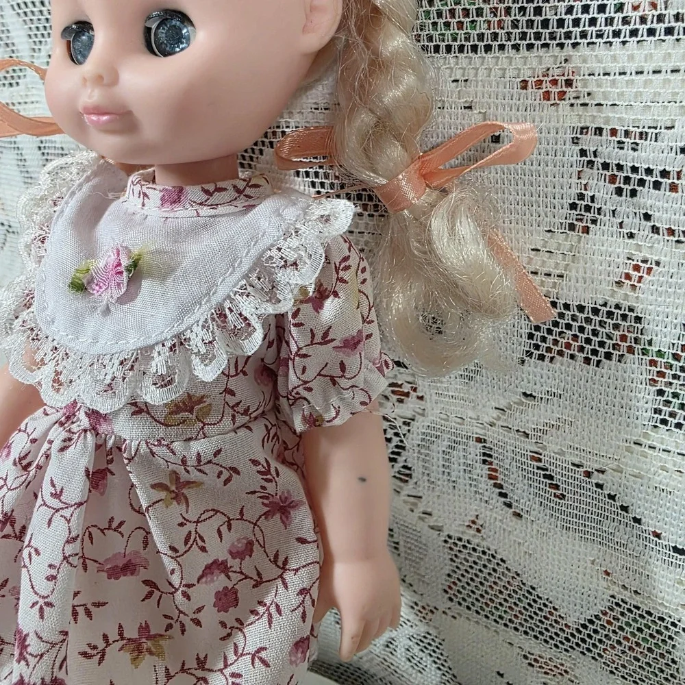 Vintage 1985 Cititoy 8 In Play Doll Blonde Braids Blue Eyes Pink Floral Dress